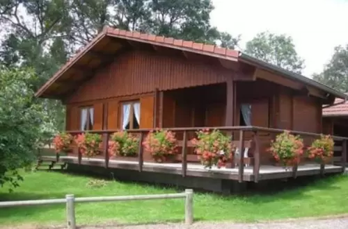 rumah kayu