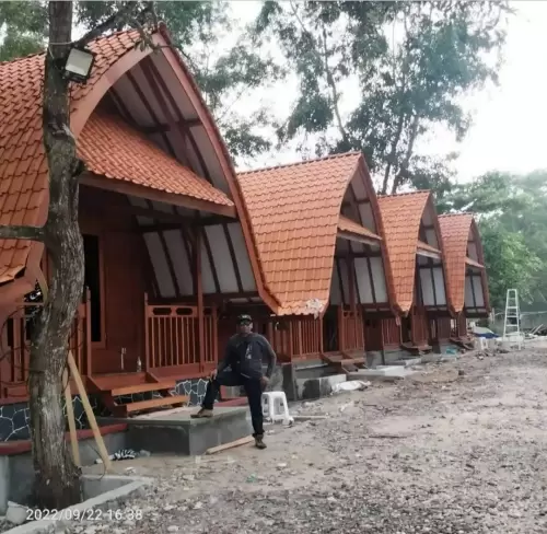 villa rumah kayu